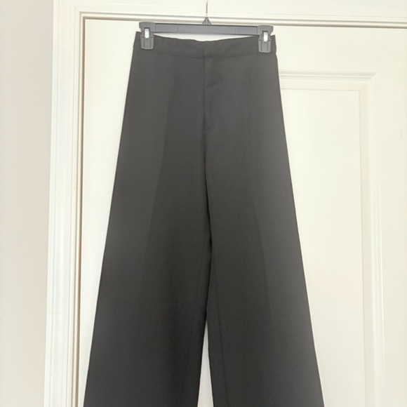 J.Galt Black Wide-Leg High-Waisted Pants - Picture 4 of 8